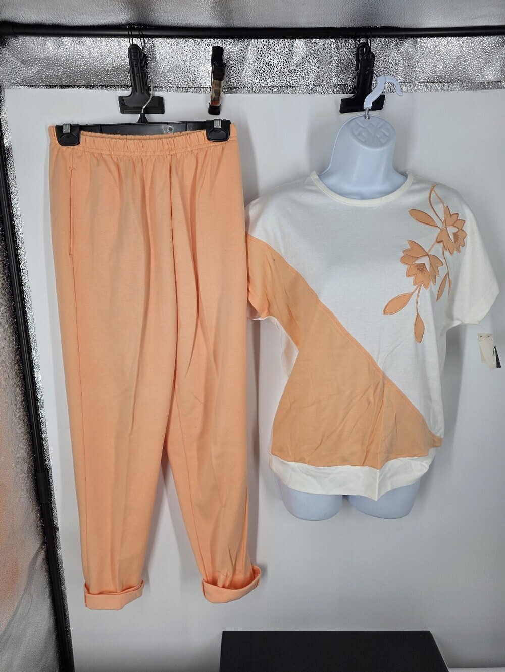 Vintage Aileen 2 Piece Set Peach Cream Floral Applique Track Pants Top Small
